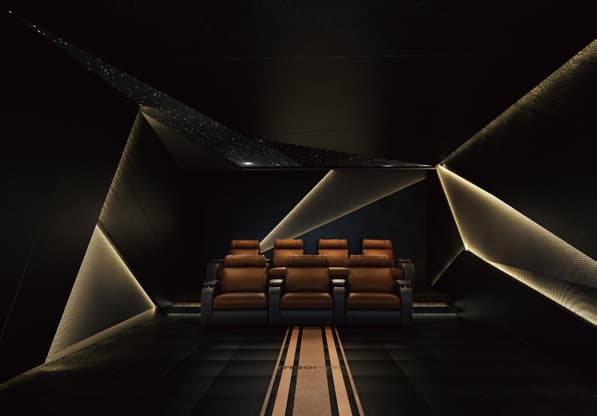 Premium home cinema environment